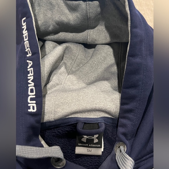 Women’s Cold Gear Sweatshirt - Picture 2 of 3